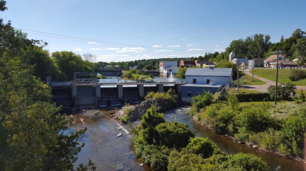 Looking the other way on the Centennial Park Footbridge, Eganville, ON